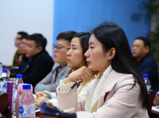 1505892632136070.png 互聯(lián)網(wǎng)-3.png