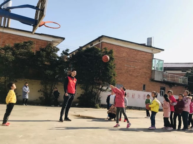 1575618743406968.jpg 關(guān)愛-5.jpg